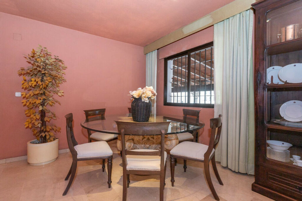 Townhouse Estepona Málaga - image 15