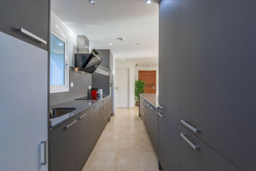 Ground Floor Apartment Casares Playa Málaga - image 18