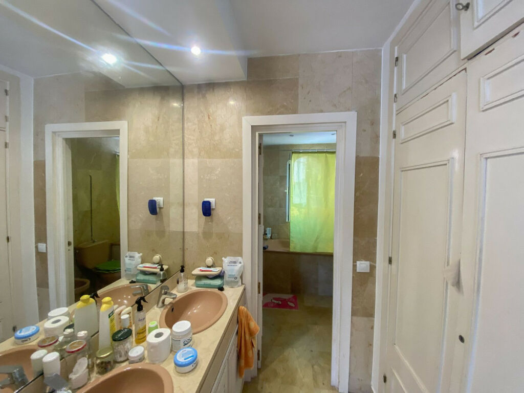 Townhouse Nueva Andalucía Málaga - image 15