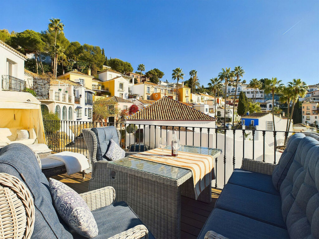 Detached Villa La Heredia Málaga - image 15
