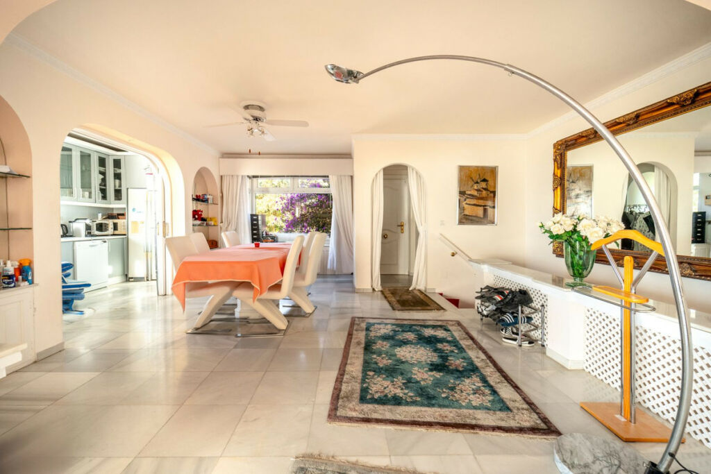 Detached Villa Benalmadena Málaga - image 16