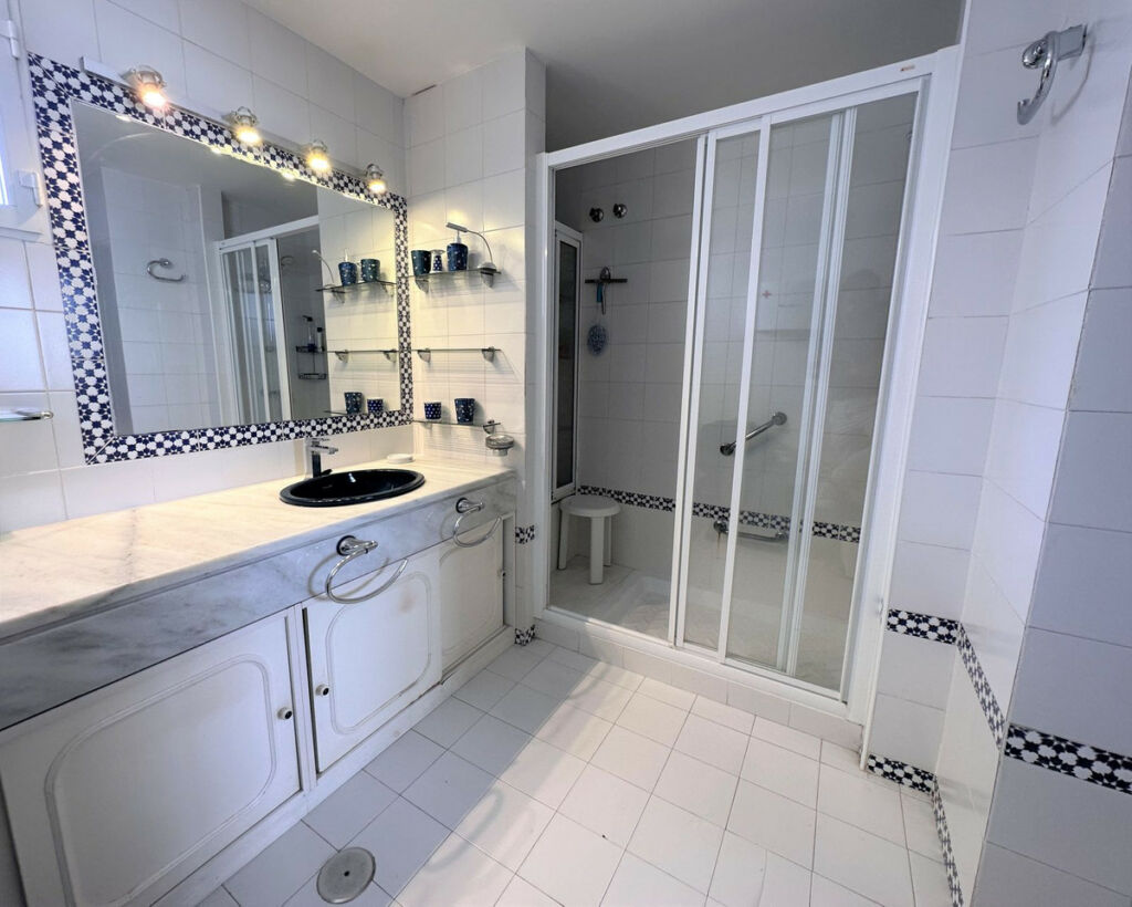 Penthouse Fuengirola Málaga - image 16