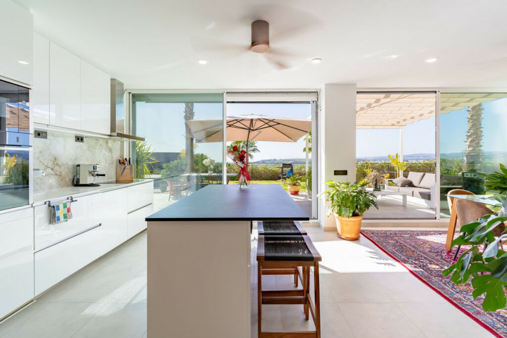 Ground Floor Apartment Estepona Málaga - image 16