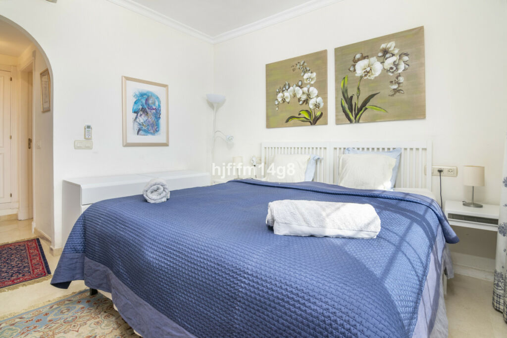Penthouse Duplex Nueva Andalucía Málaga - image 16