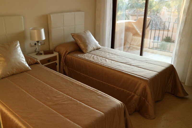 Top Floor Apartment Estepona Málaga - image 16