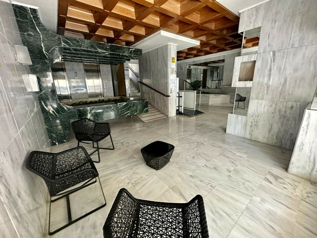 Middle Floor Apartment Benidorm Alicante - image 16