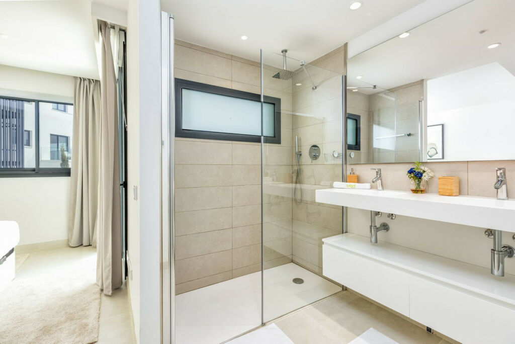 Ground Floor Apartment Fuengirola Málaga - image 16