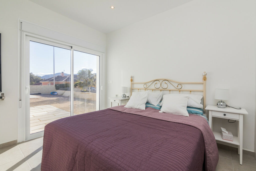 Detached Villa Aspe Alicante - image 16