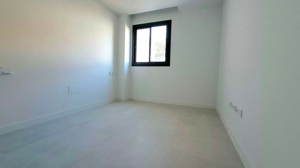 Middle Floor Apartment Fuengirola Málaga - image 16