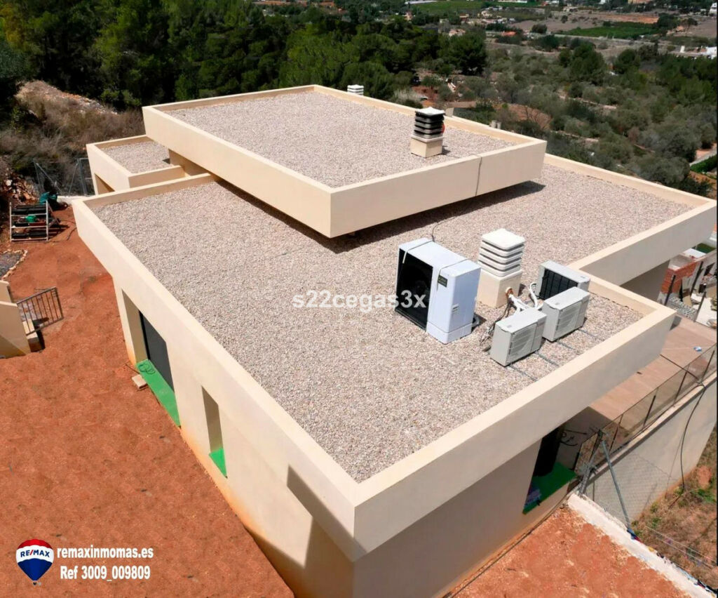 Detached Villa Denia Alicante - image 16