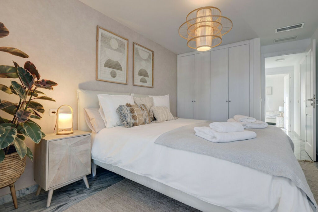 Penthouse Bahía de Marbella Málaga - image 17