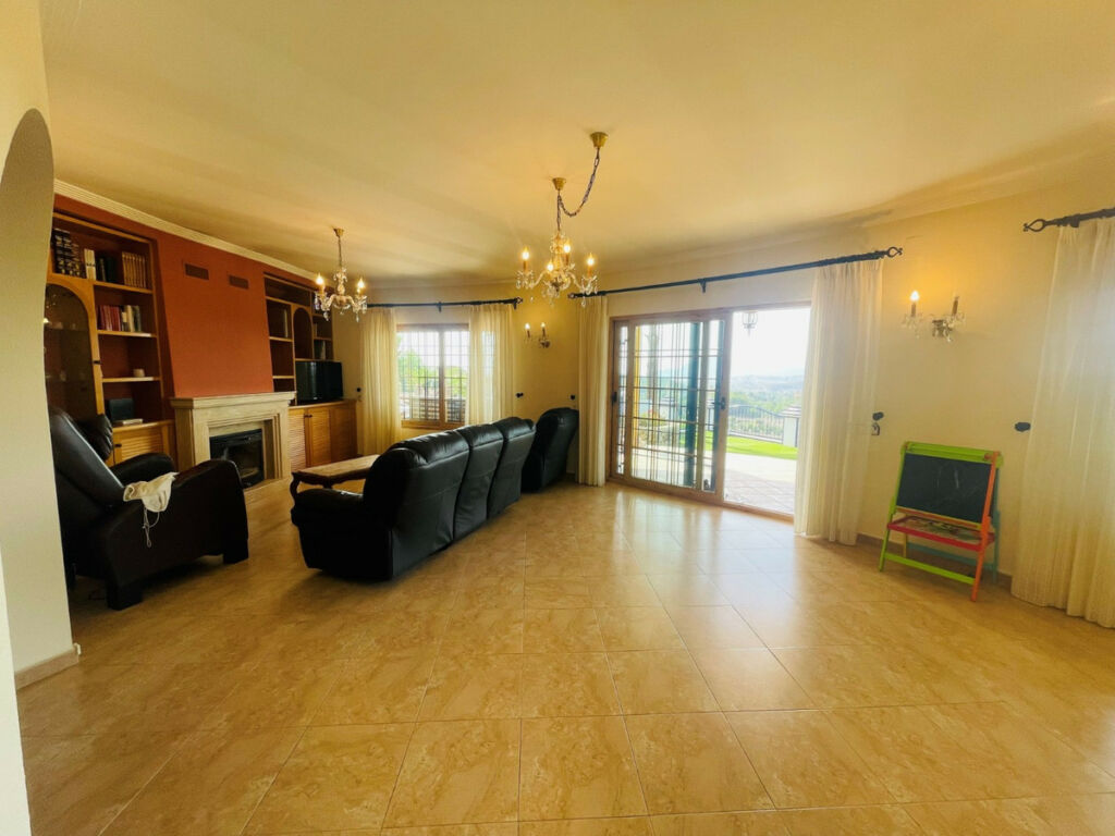 Detached Villa Altea Alicante - image 17