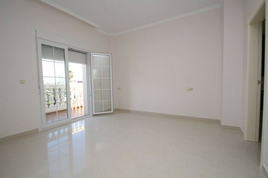 Detached Villa Cabo Roig Alicante - image 17