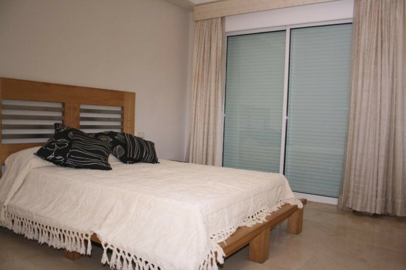 Townhouse Estepona Málaga - image 17