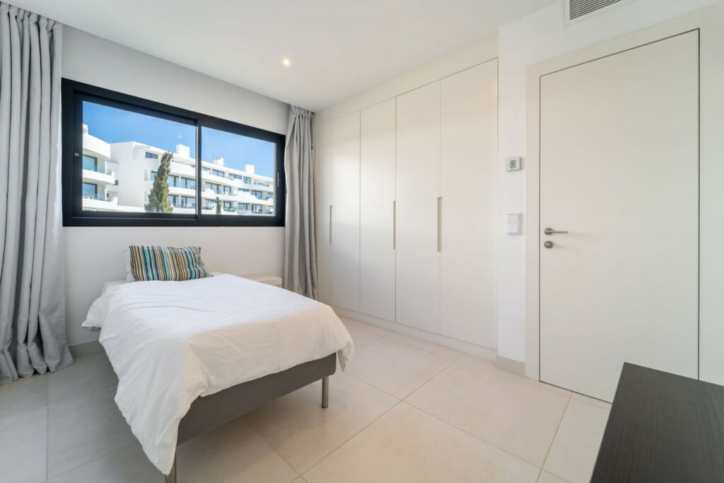 Penthouse Fuengirola Málaga - image 17