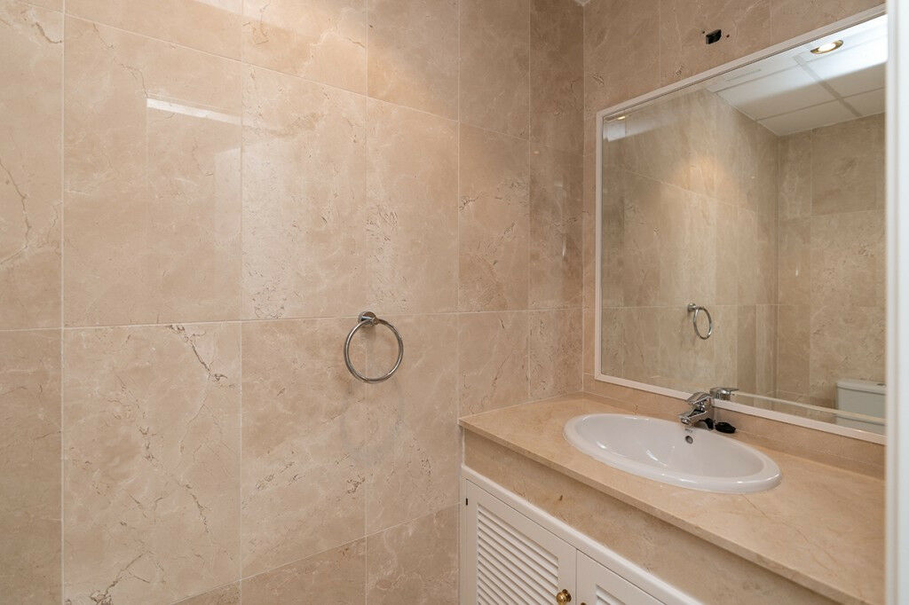 Ground Floor Apartment Elviria Málaga - image 17