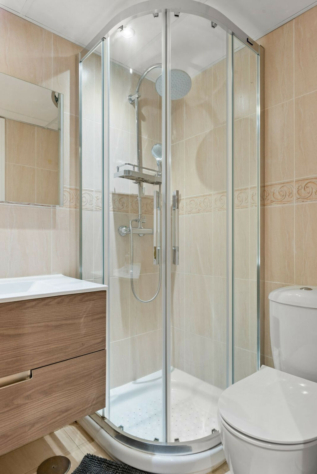 Middle Floor Apartment Las Chapas Málaga - image 18
