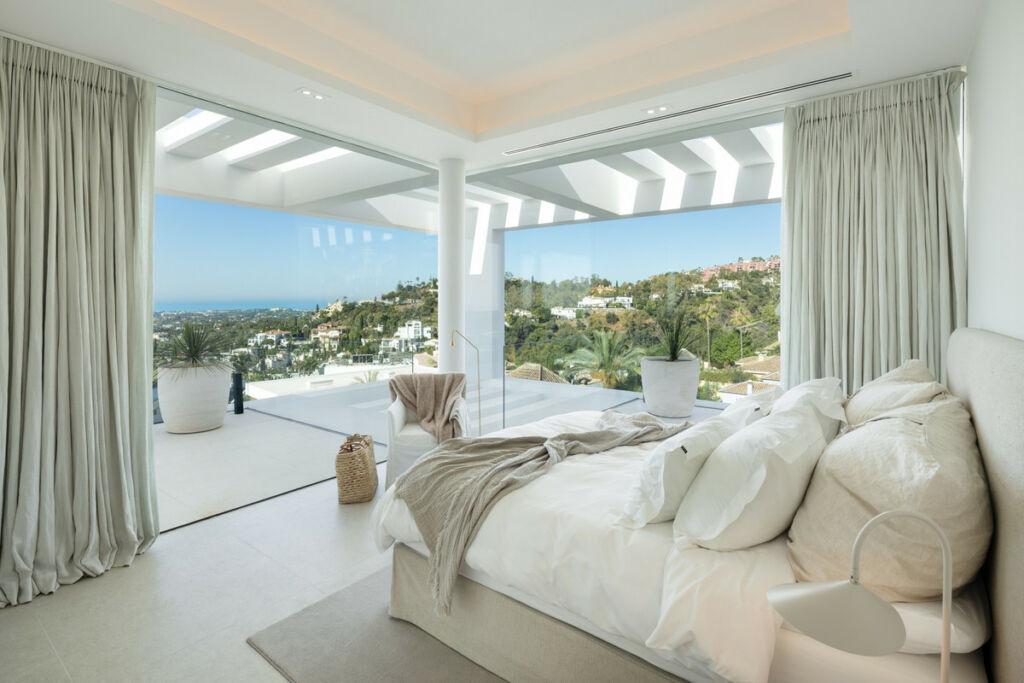 Detached Villa La Quinta Málaga - image 18