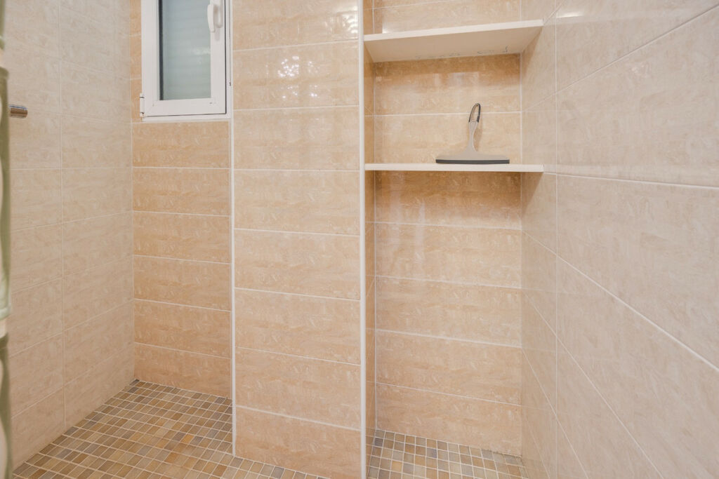 Townhouse Los Dolses Alicante - image 18