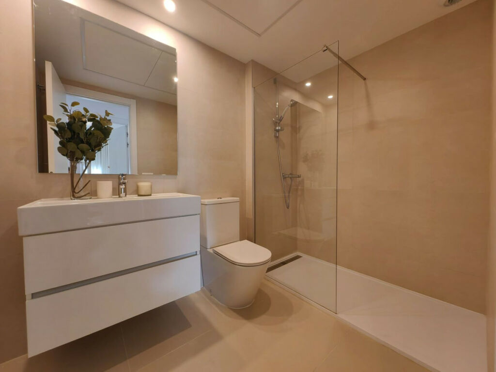 Ground Floor Apartment Estepona Málaga - image 18