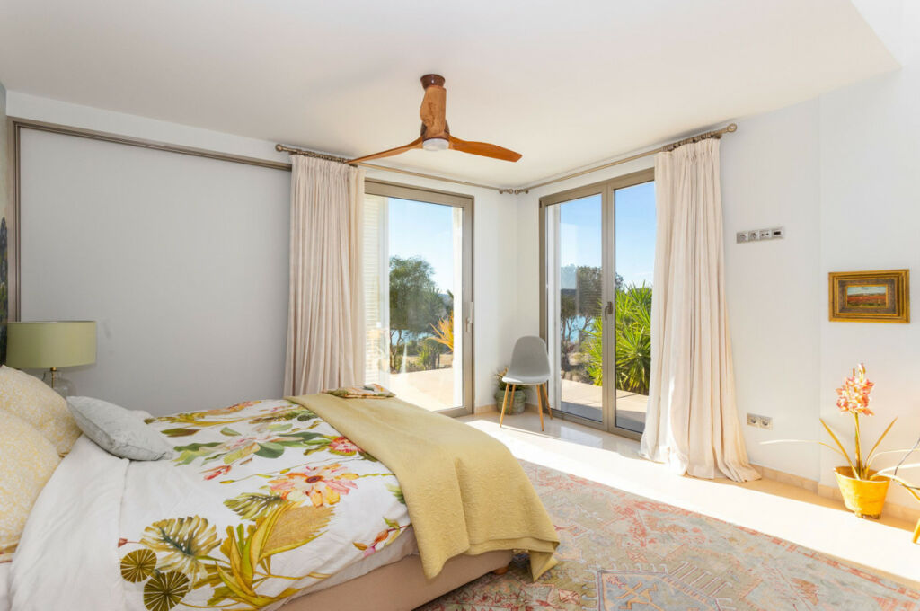 Detached Villa San Miguel de Salinas Alicante - image 18