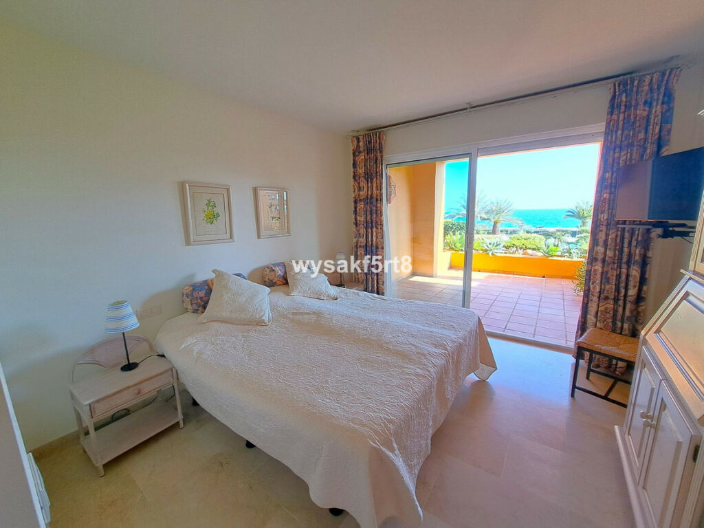 Ground Floor Apartment La Duquesa Málaga - image 24