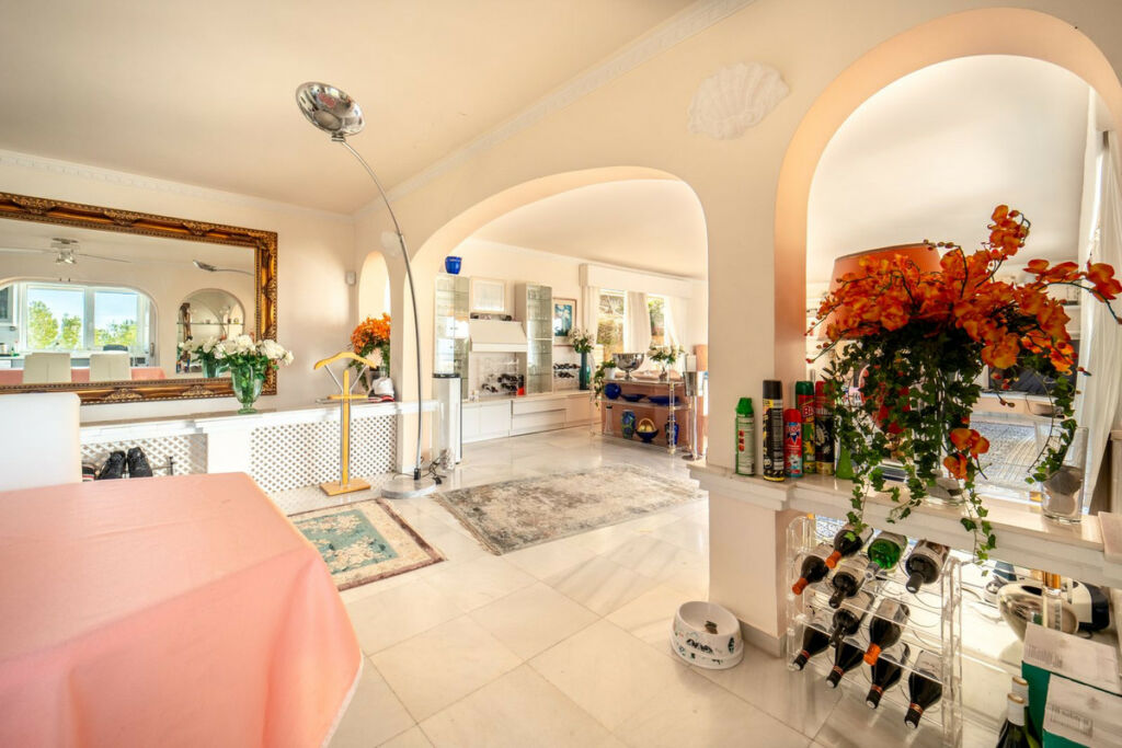 Detached Villa Benalmadena Málaga - image 18