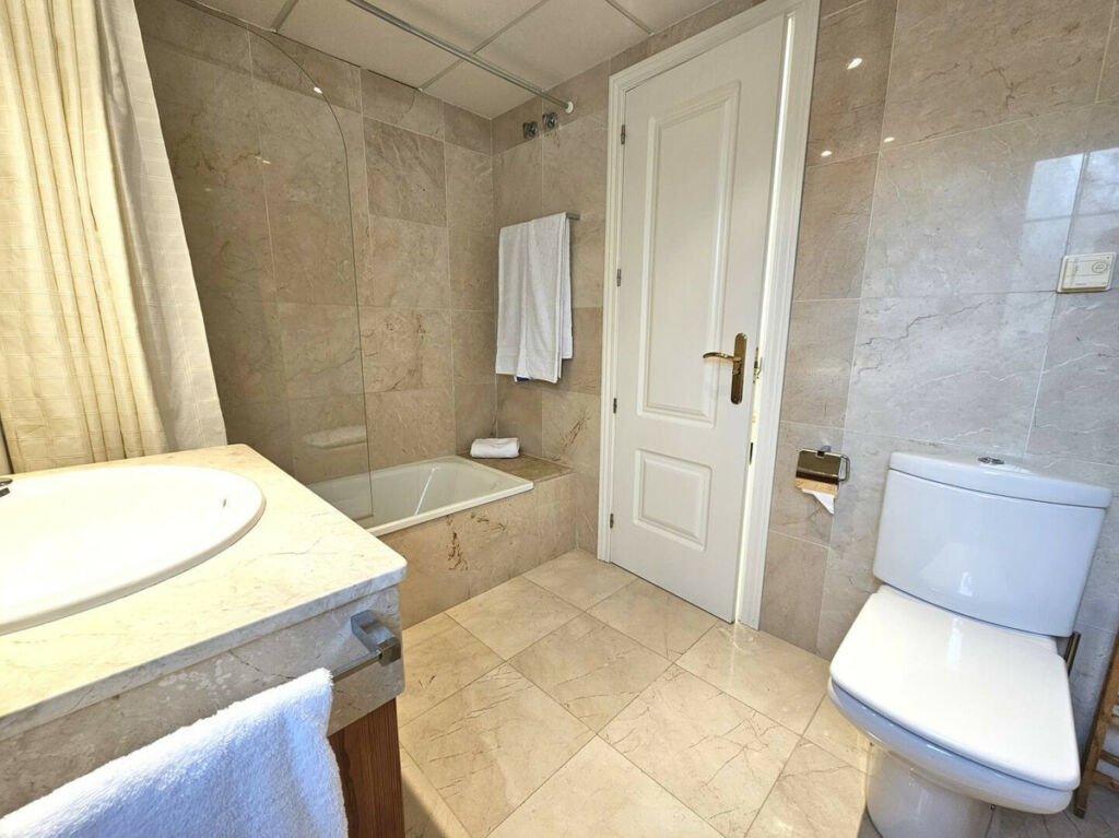Penthouse Marbella Málaga - image 18