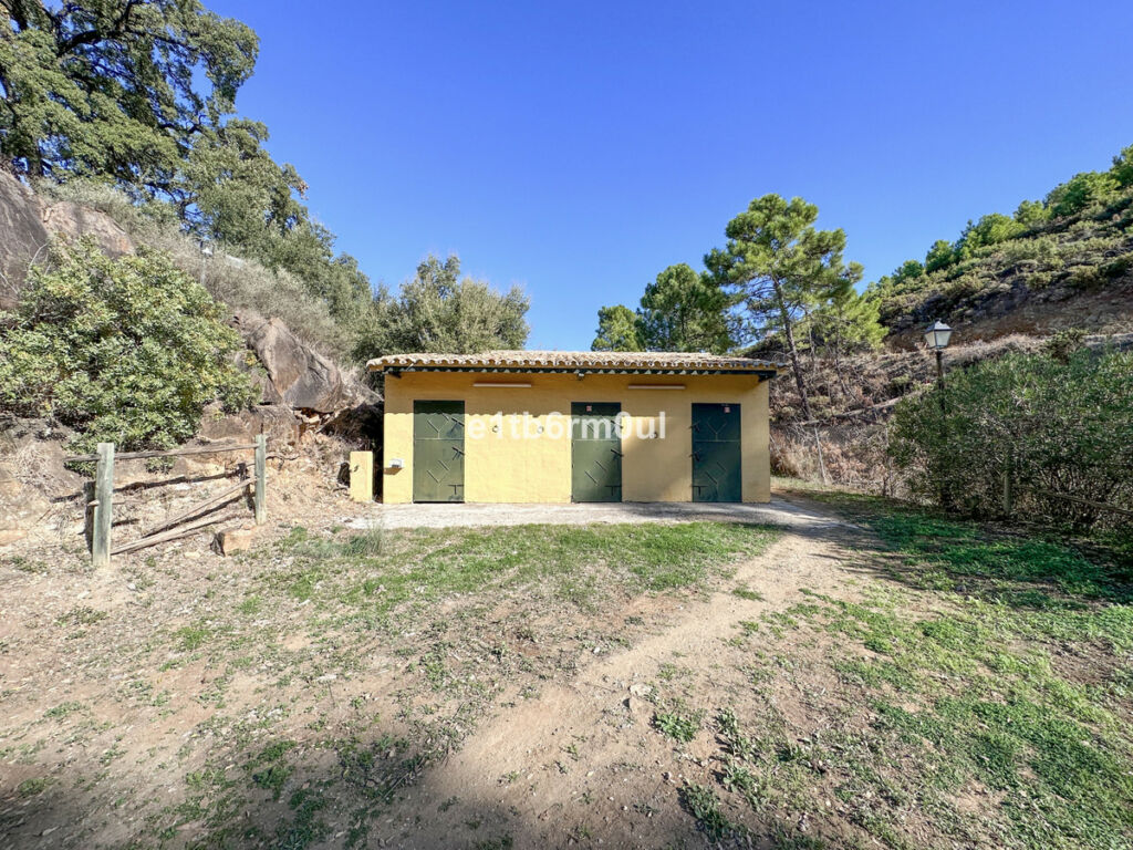 Finca - Cortijo Ojén Málaga - image 17