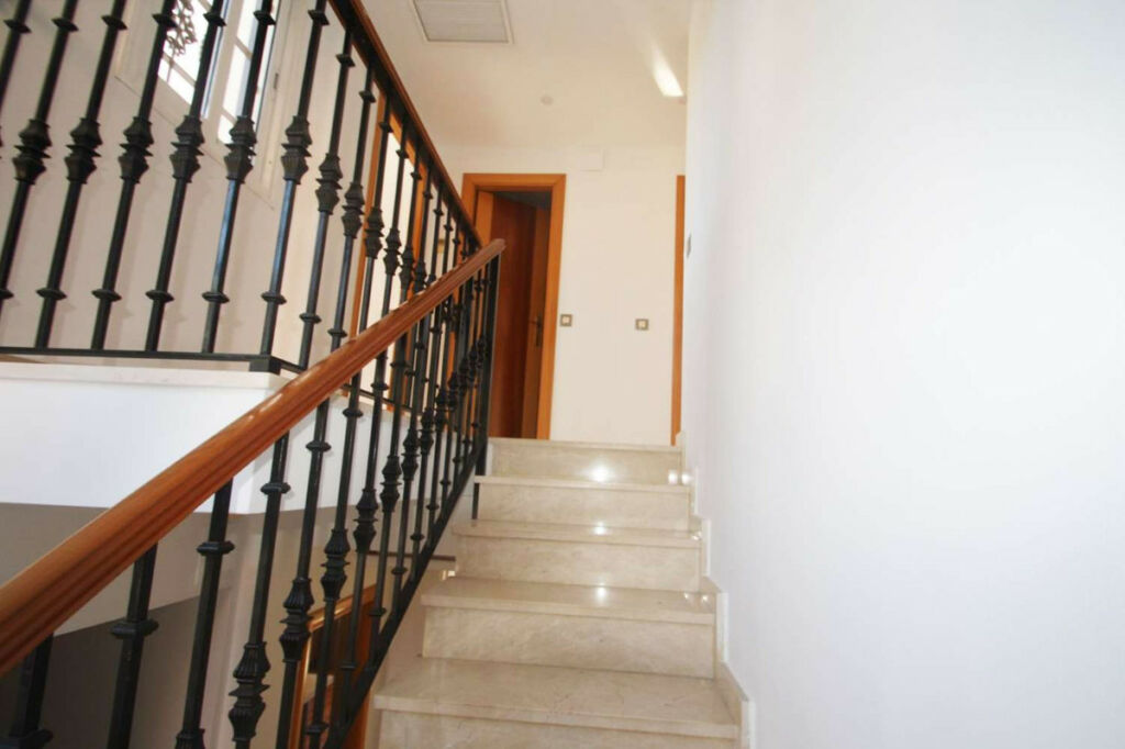 Detached Villa Benalmadena Málaga - image 19