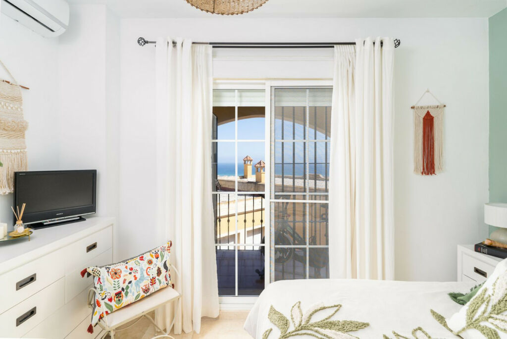 Townhouse Manilva Málaga - image 19