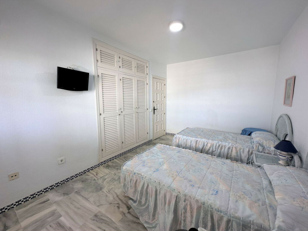 Penthouse Fuengirola Málaga - image 19