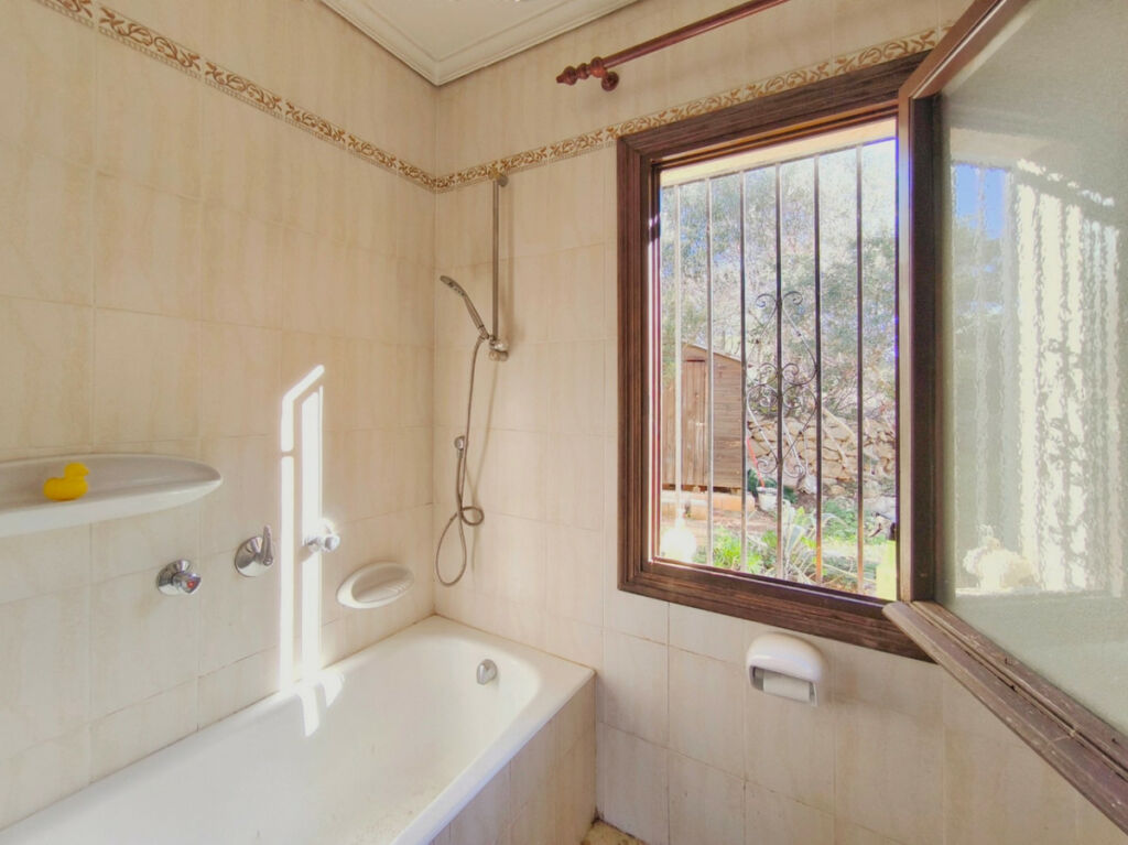 Detached Villa Denia Alicante - image 19