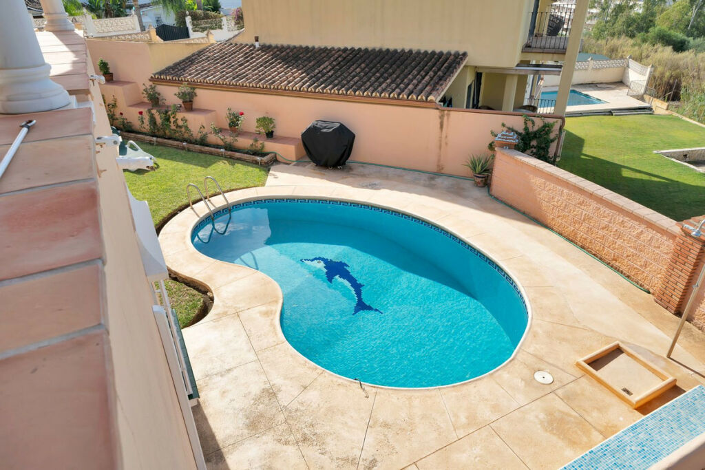Detached Villa San Pedro de Alcántara Málaga - image 19