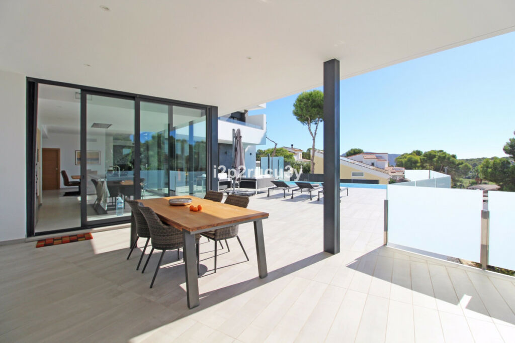 Detached Villa Moraira Alicante - image 19