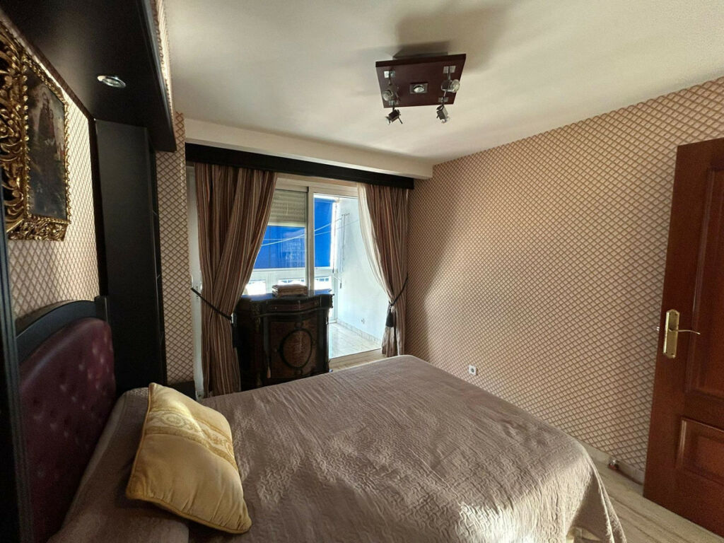 Middle Floor Apartment Benidorm Alicante - image 19