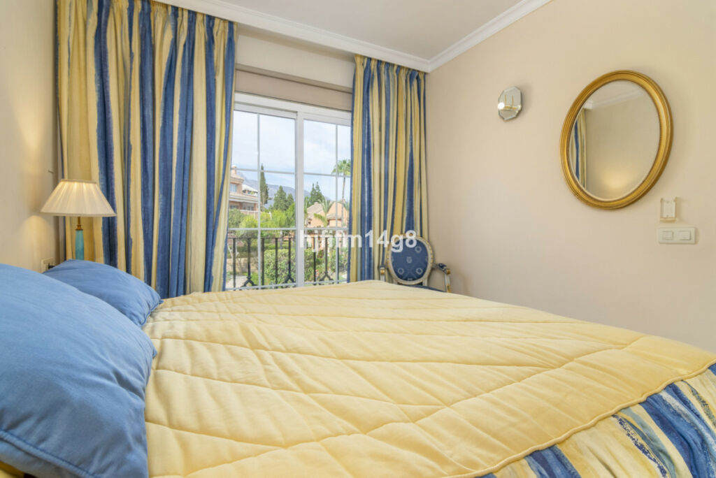 Penthouse Duplex Nueva Andalucía Málaga - image 19