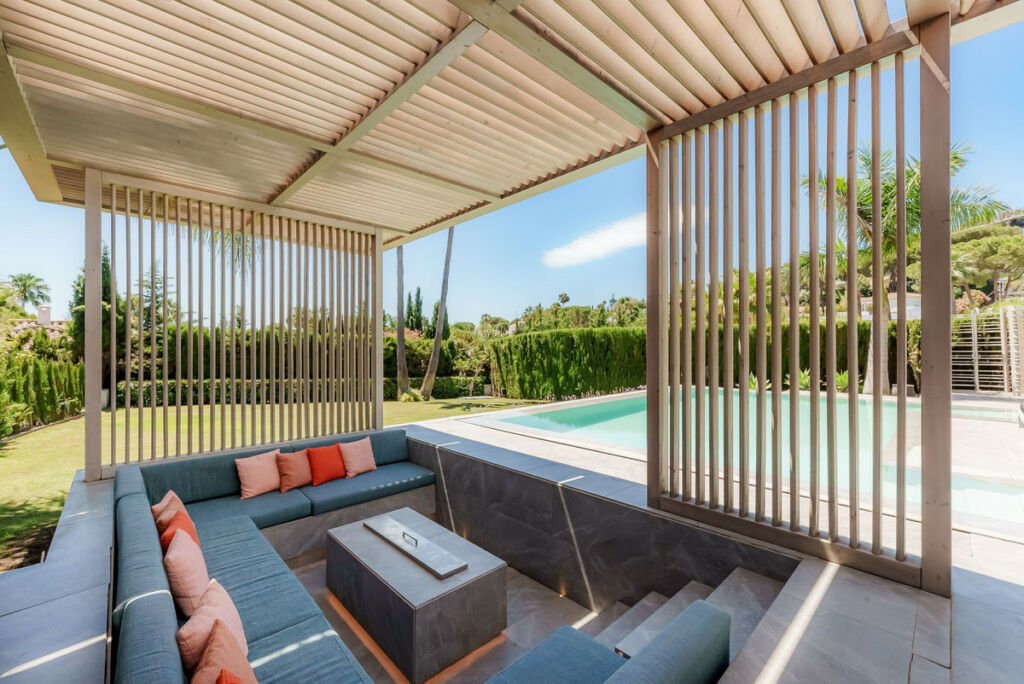 Detached Villa Nueva Andalucía Málaga - image 19