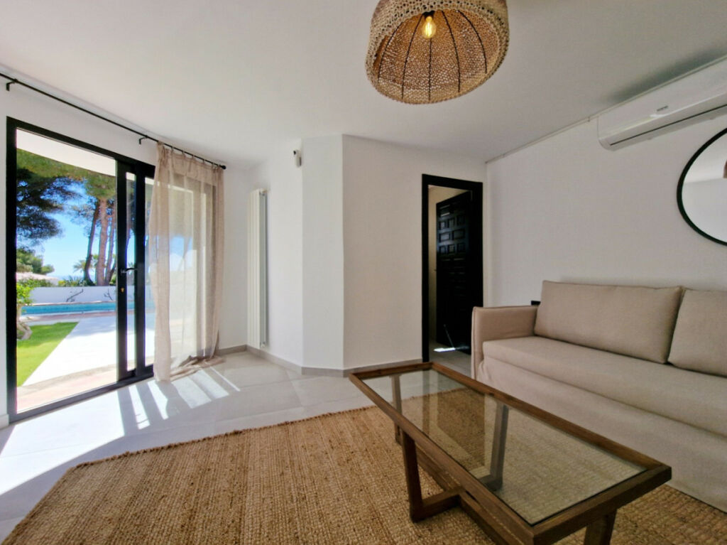 Detached Villa Javea Alicante - image 19