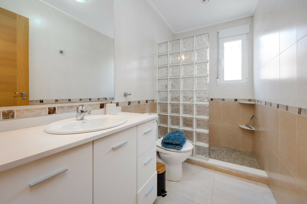 Townhouse Los Dolses Alicante - image 19
