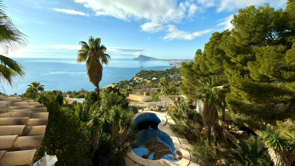 Detached Villa Altea Alicante - image 19