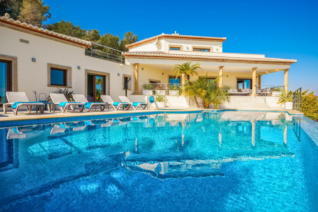 Detached Villa Javea Alicante - image 2