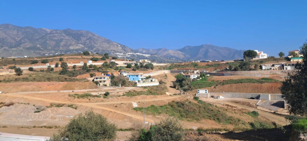 Residential Plot Mijas Golf Málaga - image 2