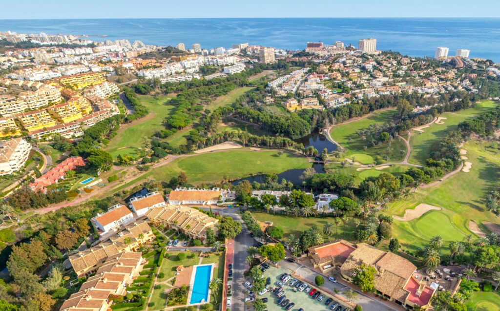 Commercial Plot Benalmadena Málaga - image 2