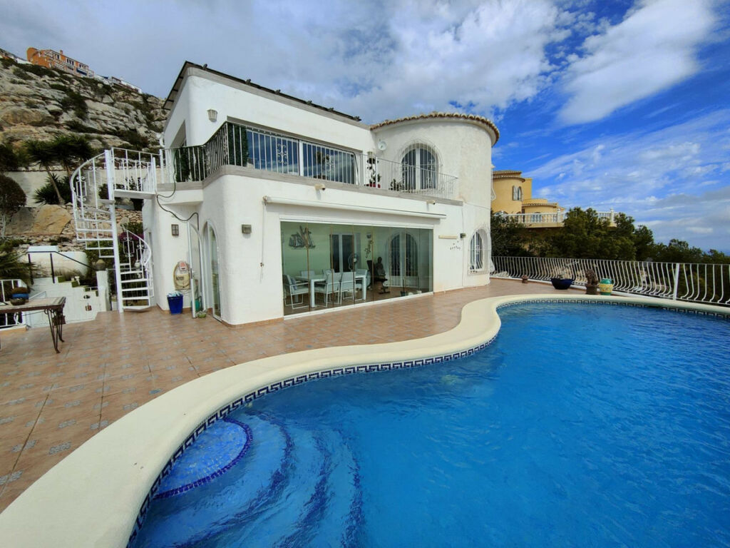 Bungalow Benitachell Alicante - image 2