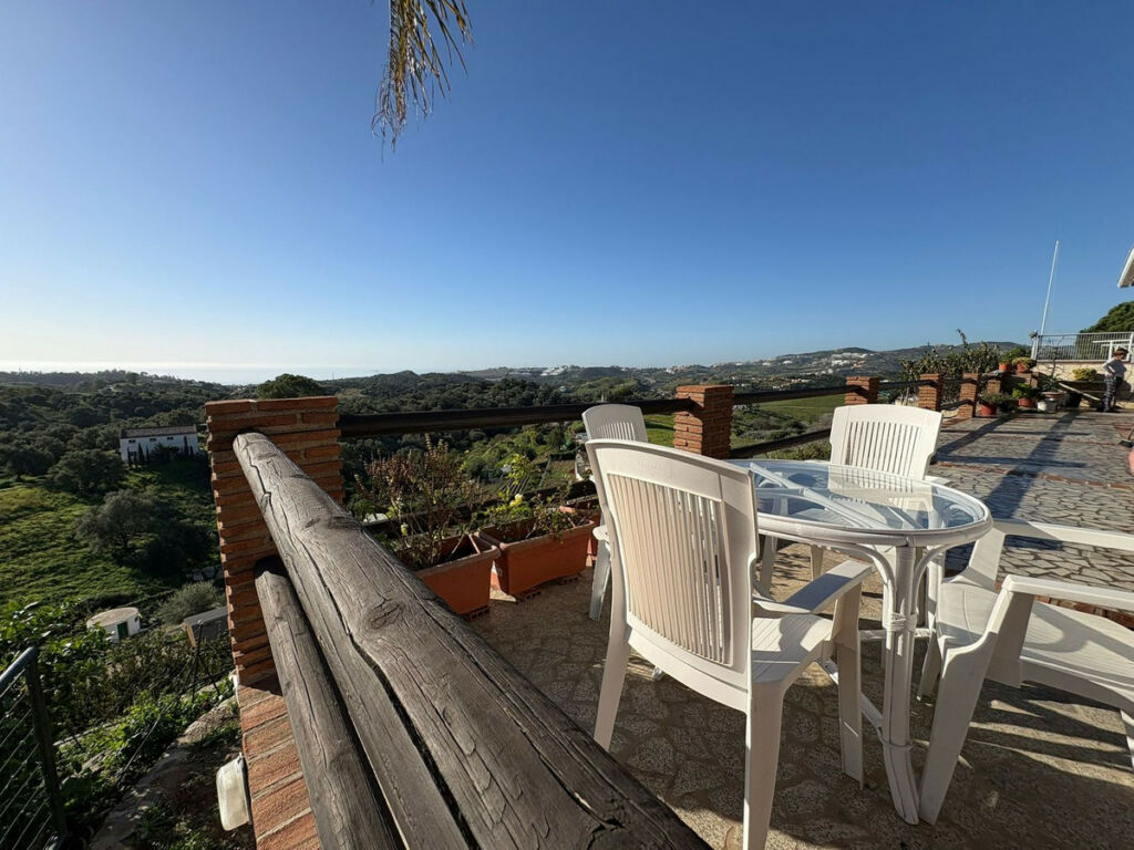 Detached Villa La Cala de Mijas Málaga - image 2