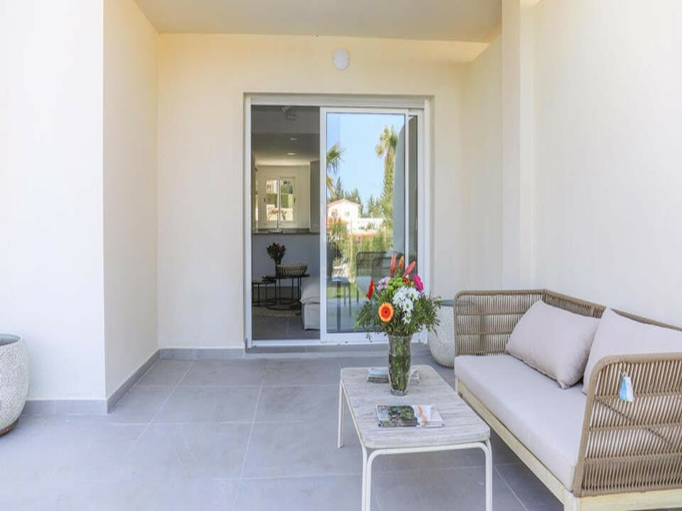 Ground Floor Apartment Denia Alicante - image 2