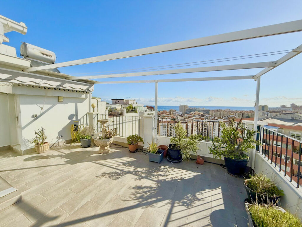 Penthouse Los Boliches Málaga - image 2