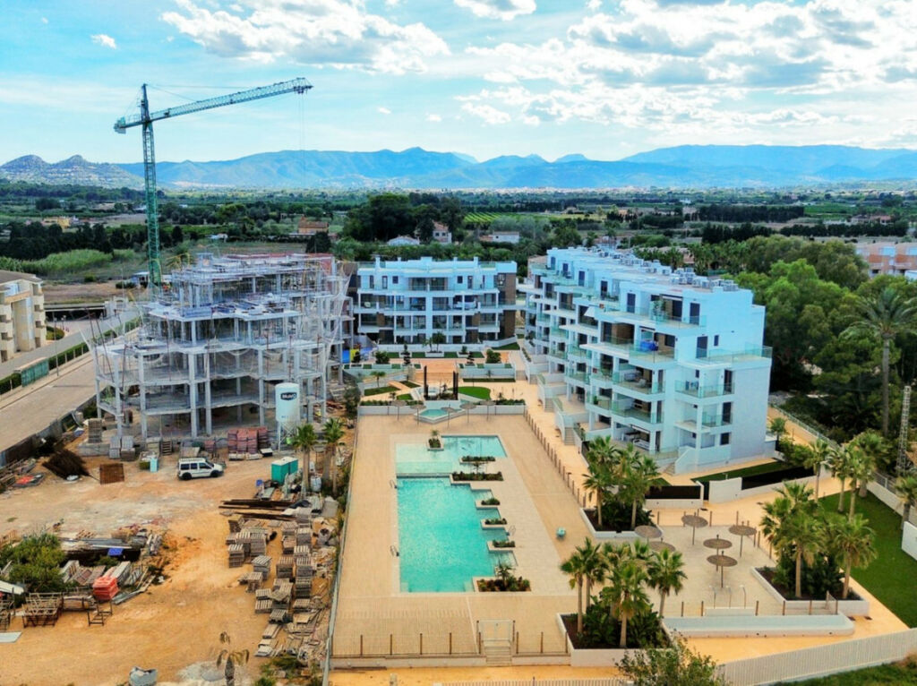 Ground Floor Apartment Denia Alicante - image 2