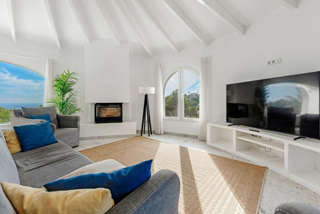 Detached Villa Javea Alicante - image 4
